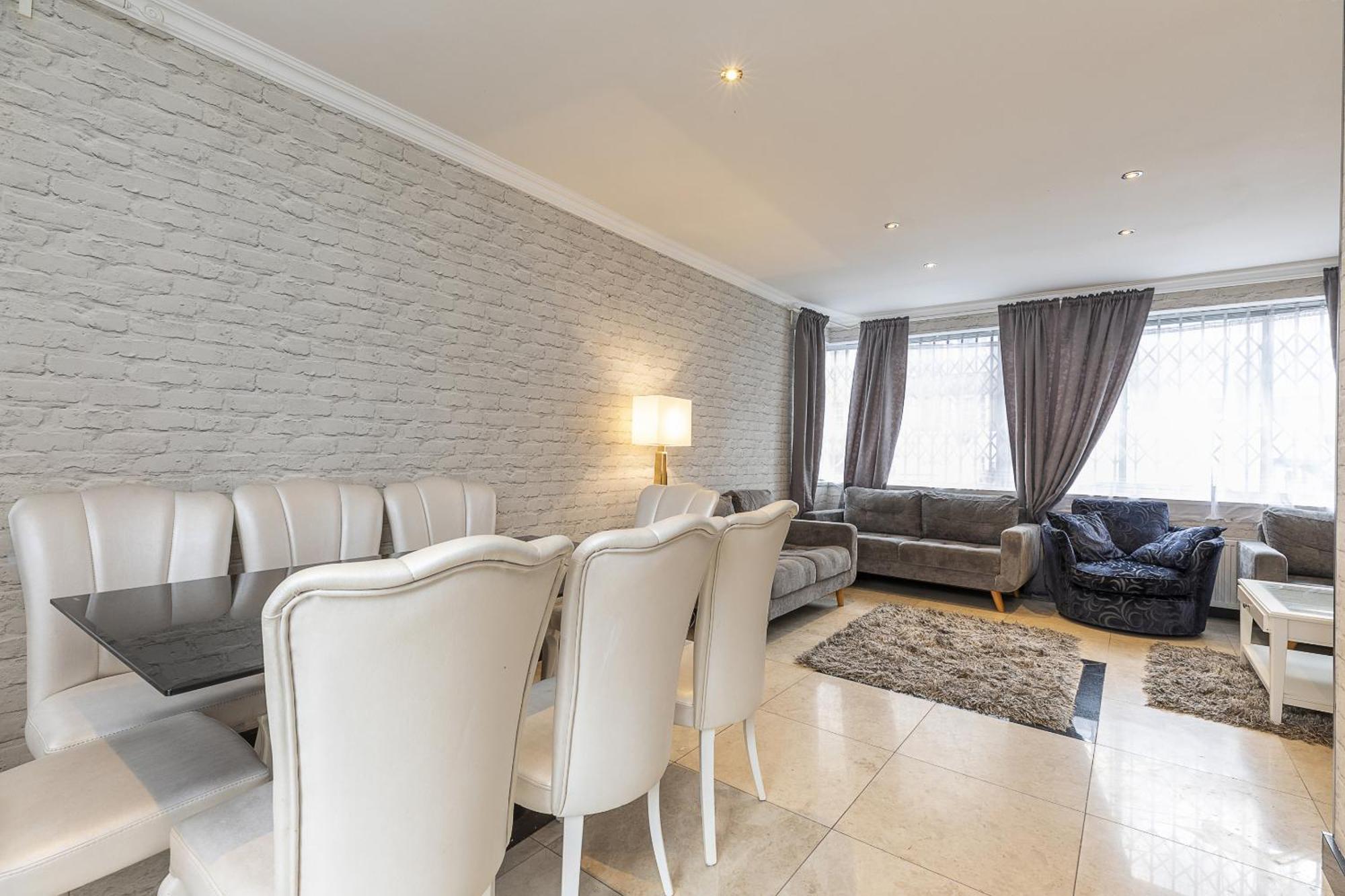 Gorgeous 4 Bedrooms Apartment Near Hyde Park And Oxford St Лондон Екстериор снимка