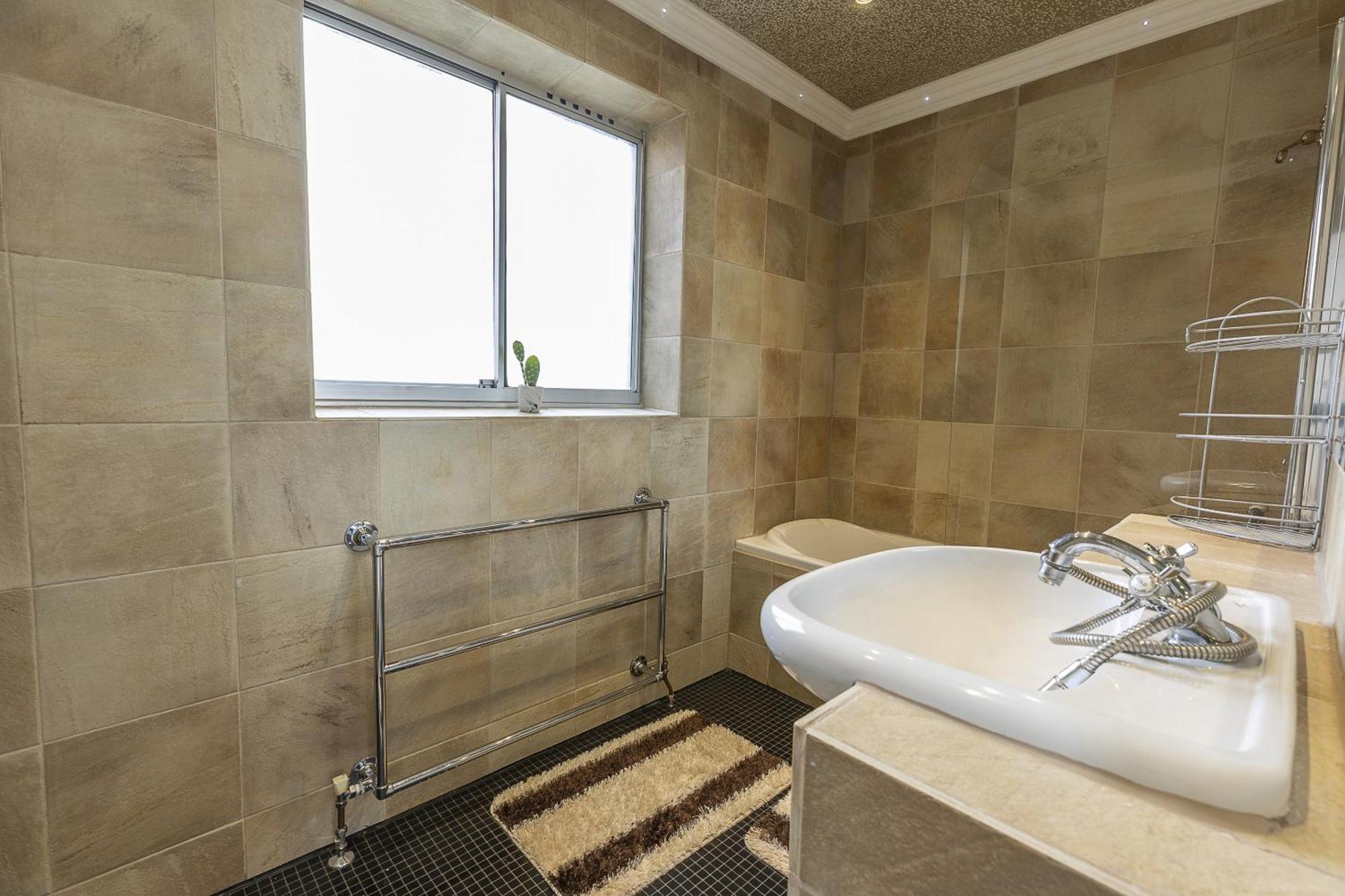 Gorgeous 4 Bedrooms Apartment Near Hyde Park And Oxford St Лондон Екстериор снимка